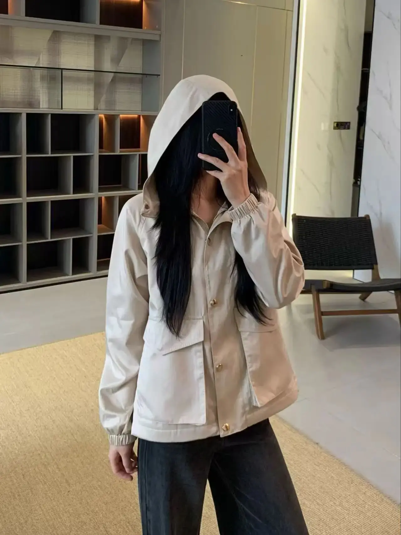 Autumn-winter women's hooded windbreaker