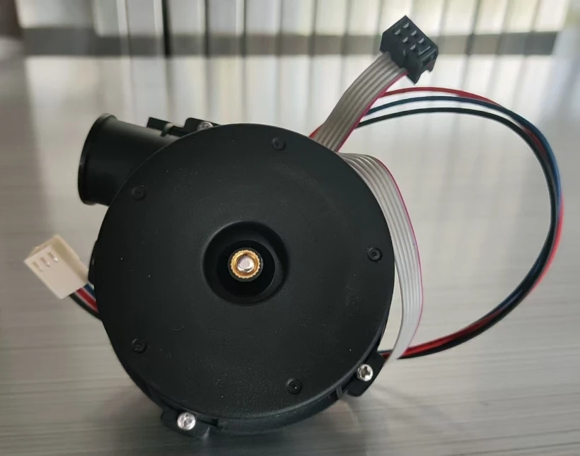 двигатель вентилятора 7054ZWWF-2Z-170-24,0 33000 об/мин, высокое давление, низкий уровень шума, 24 В, высокоскоростной осевой вентилятор