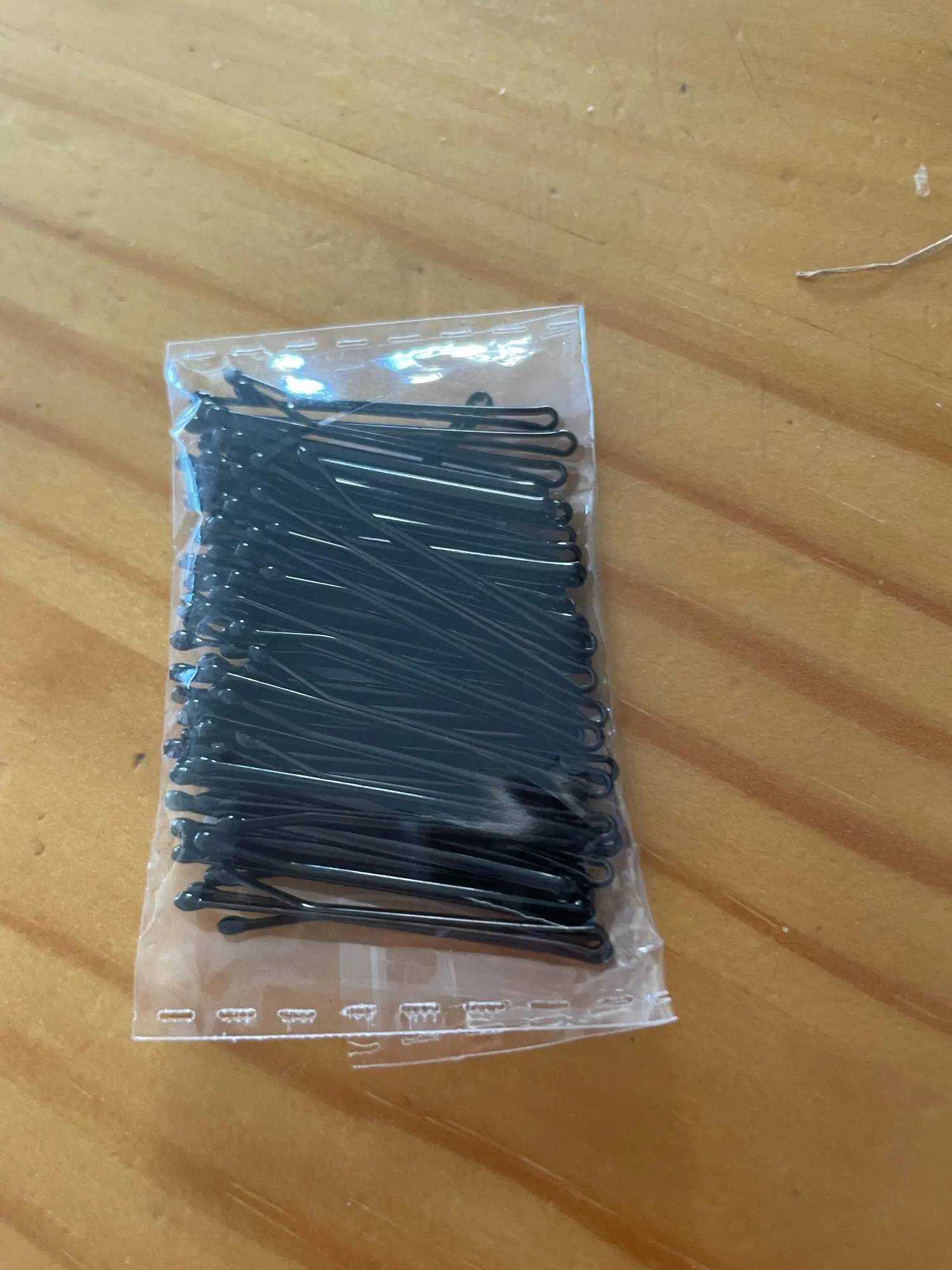 3.5CM Ultra-Invisible Black Straight Line Hair Clip Long-Lasting U-shaped Needle Lady Hairpins Curly Wavy Grips Women Bobby Pins photo review