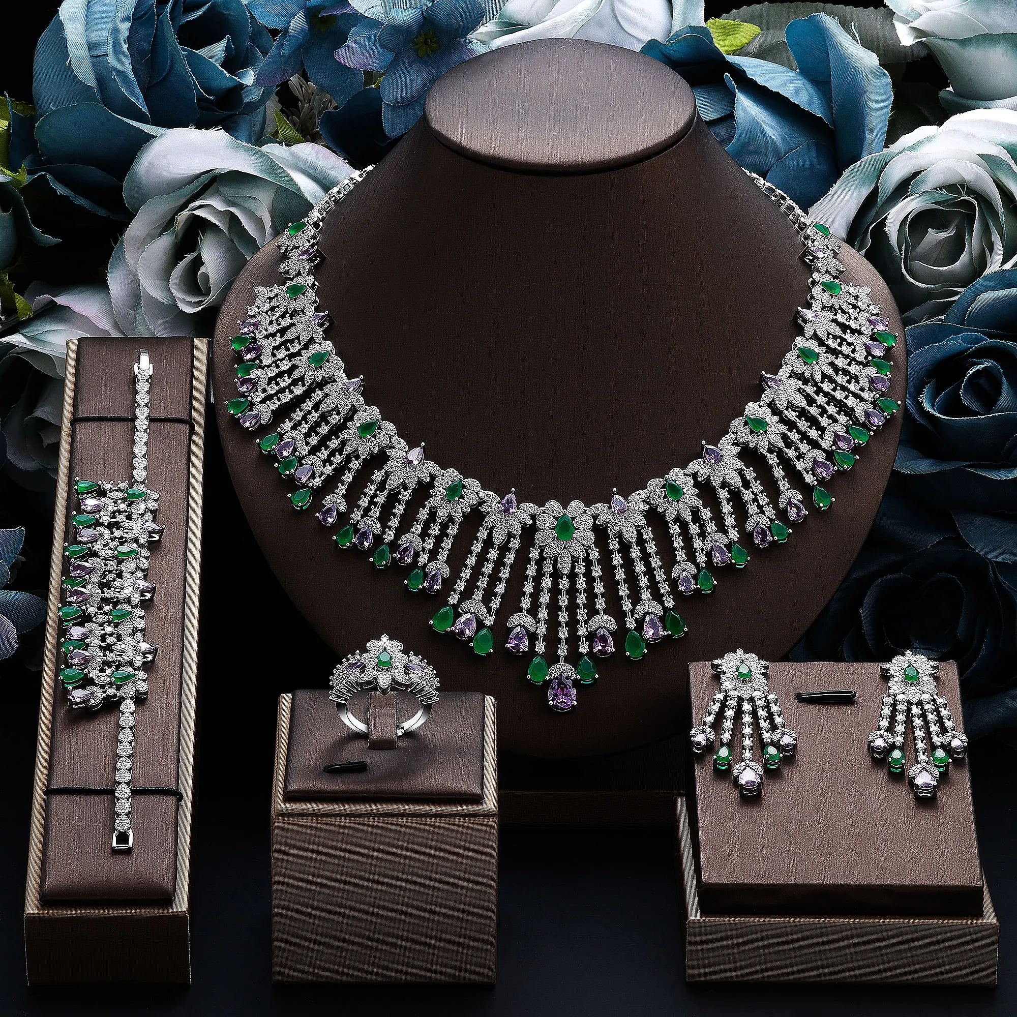 

2024 New Fashion UAE Dubai Bridal Jewelry Set Women Wedding Party Nigerian African Necklace Earrings Set