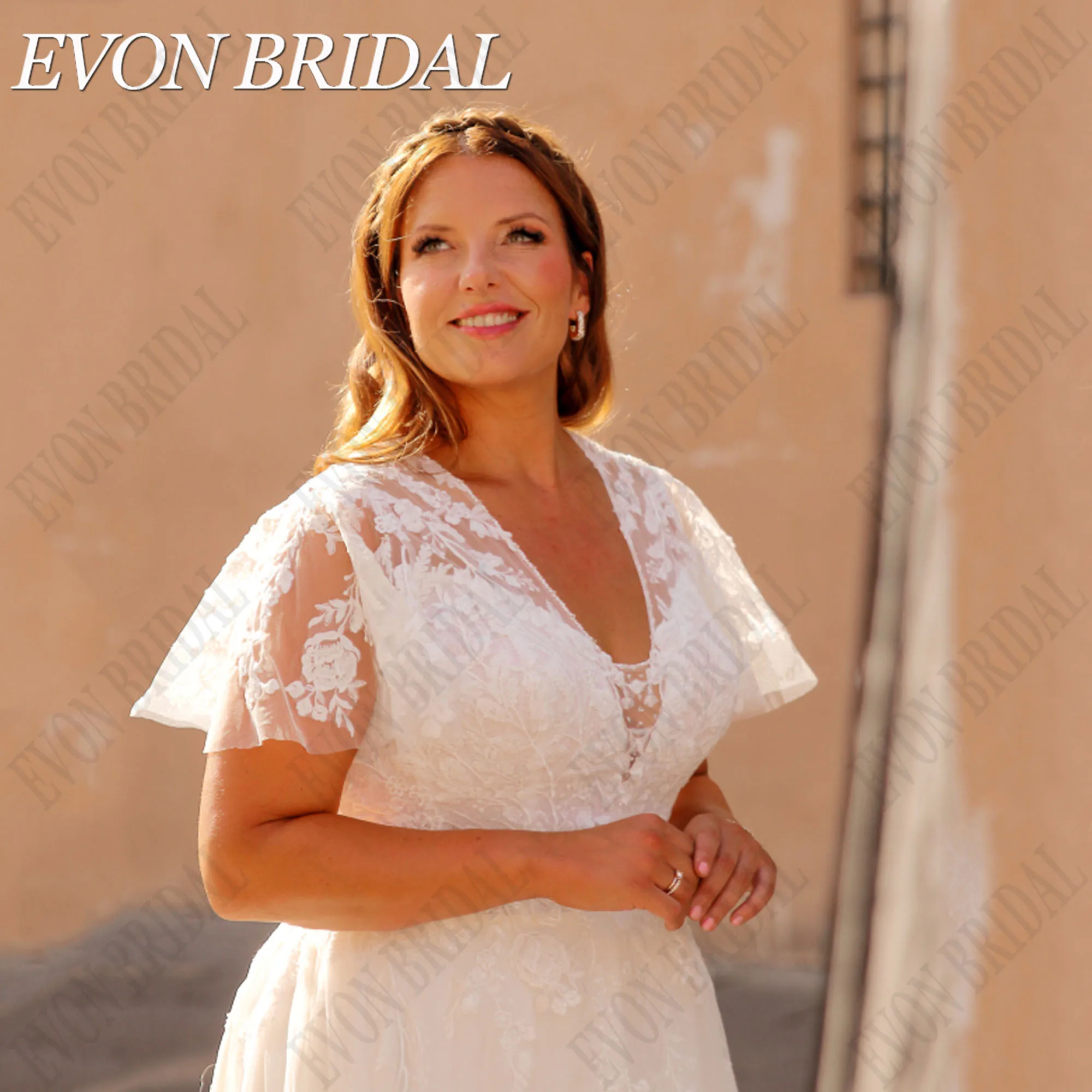 EVON BRIDAL Suknia ślubna Plus Size Bride V-Neck Batwing Sleeves A-Line Lace Applique Robe De Mariée Button Back Tulle CustomEVON BRIDAL Suknia ślubna Plus Size panna młoda V-Neck Batwing Rękawy A-Line Koronka Applique