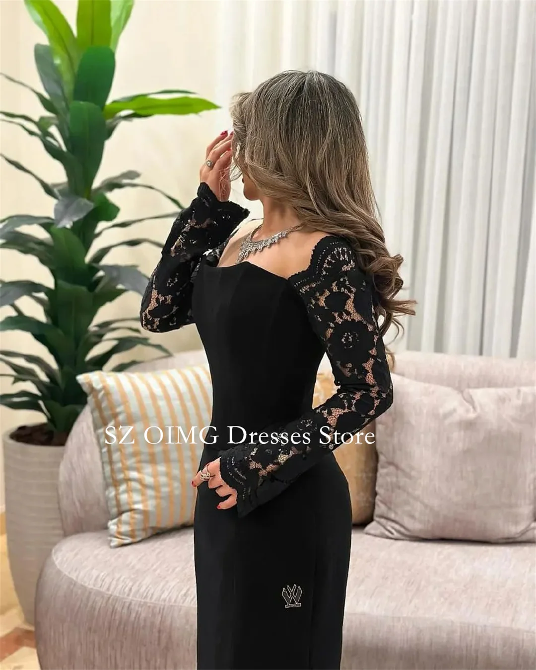 OIMG Dubai Mordern Off the Shoulder Prom Dresses Evening Dress Satin Black Lace Slit Women Evening Gowns Formal Party Dress