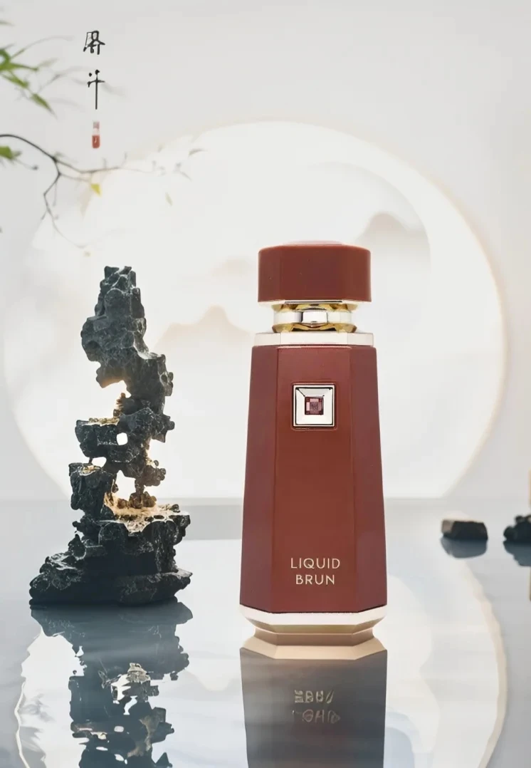 Liquid Brun French Avenue para Hombres 100ml/3.4oz  With its long-lasting bergamot and musk scent, it's an ideal gift choice.