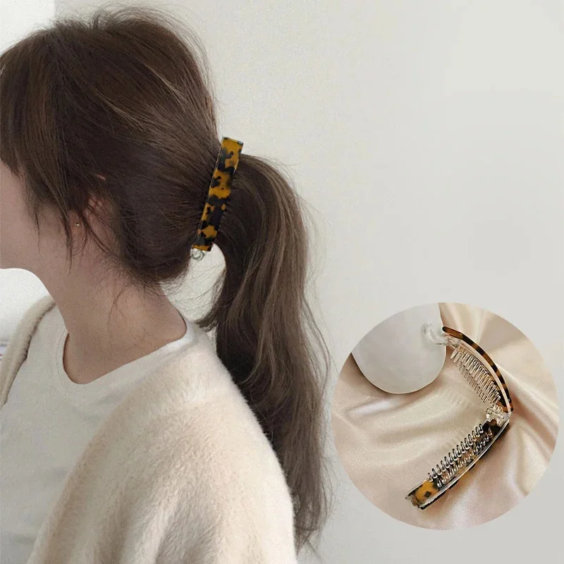 Nowe damskie spinki do włosów w kształcie banana moda akrylowa spinka do włosów w kształcie lamparta Vintage kolor kawy spinki do włosów Barrettes dla dziewczynki nakrycie głowy — zdjęcie 2