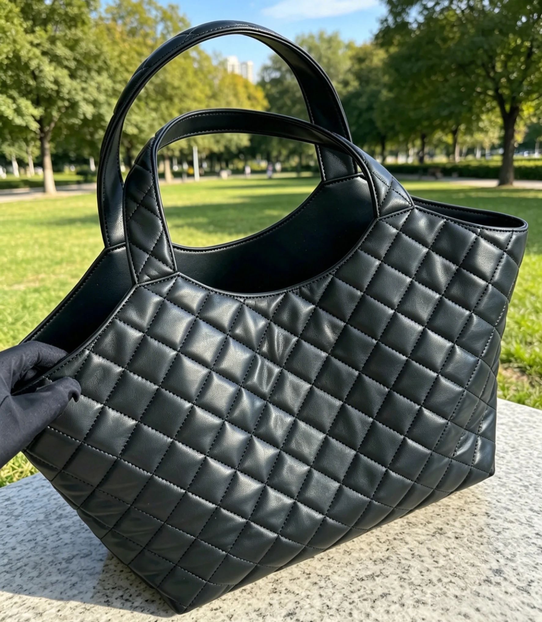 2026 Size: 31x24 cm NO BOX New Model - Versatile and Fashionable PU Leather Bag - Durable, High-Quality and Affordable