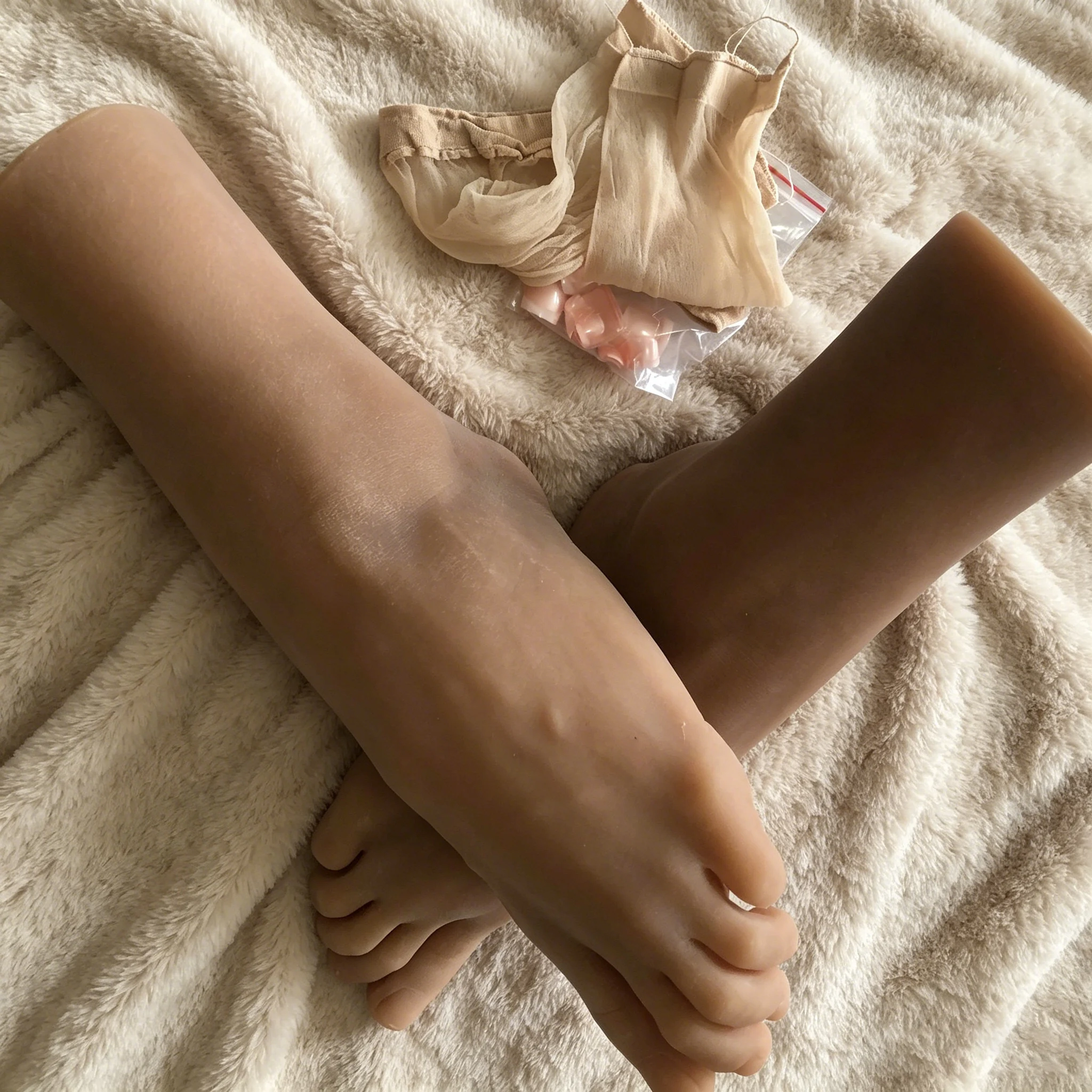 

Lifelike TPE Female Ballet Foot Model Silicone Fake Nail Art Display Props Foot Sole Wrinkles for Manicure Salon Training 3907