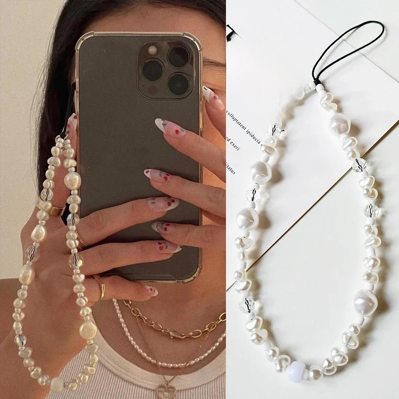 Y2k Luxury Pearl Love Heart Short Hand Wrist Lanyard Simplicity Short Phone Strap For Cell Phone Earphones Backpack Camera Chain — zdjęcie 2