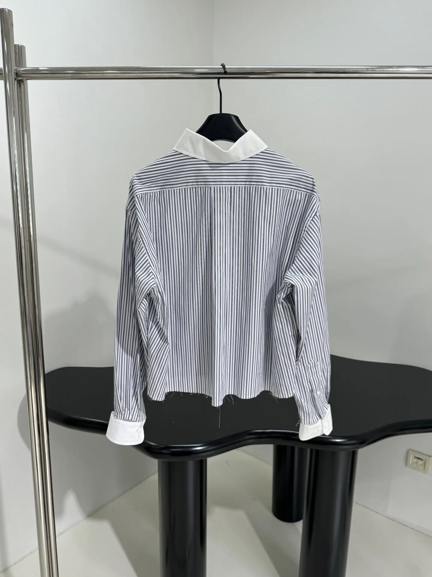 

Women Shirt Summer Autumn New Embroidery Lapel Fake Two Knitted Stripe Color Collision Fashion Women Shirt 2025