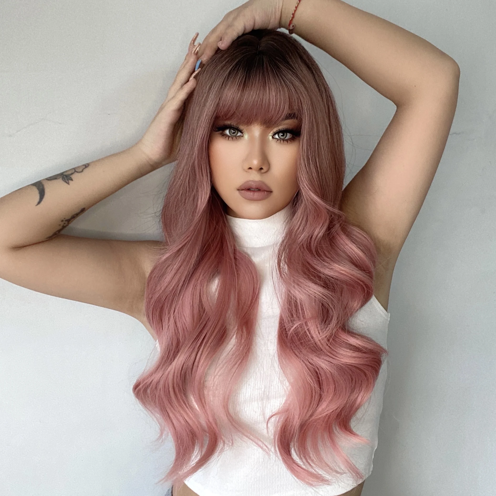 Longo ondulado preto rosa cinza perucas de cabelo sintético com franja para as mulheres onda do corpo natural cosplay cinza rosa ombre peruca resistente ao calor