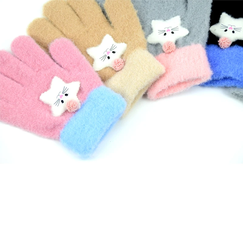 Brand New Child Kids Baby Girls Boys Winter Knitted Gloves Cartoon Warm Mittens Toddlers Outdoor Cartoon Cats Cute Gloves