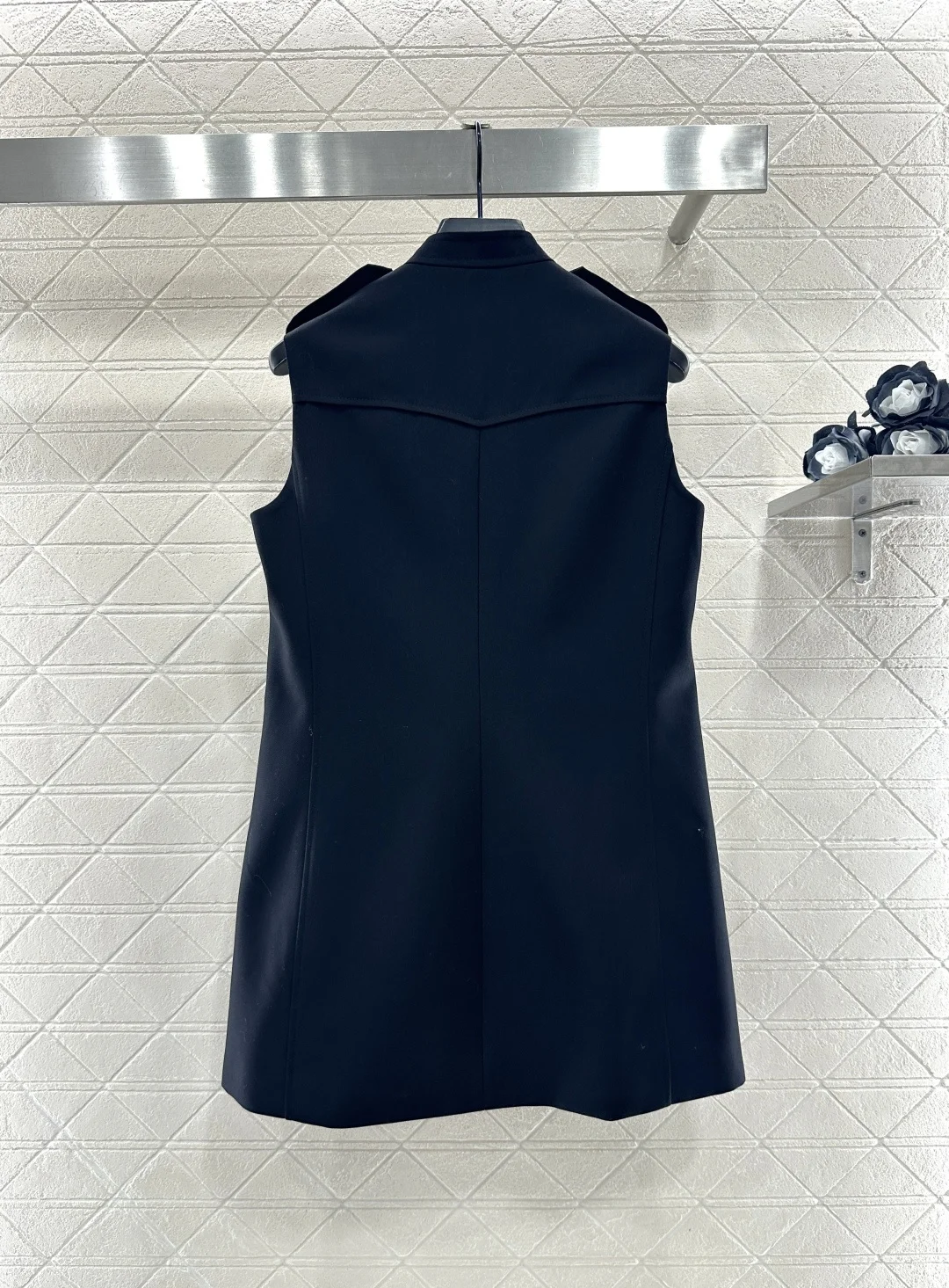

2025 New Spring/Summer Zipper Vest Skirt Made of Wool Material 576