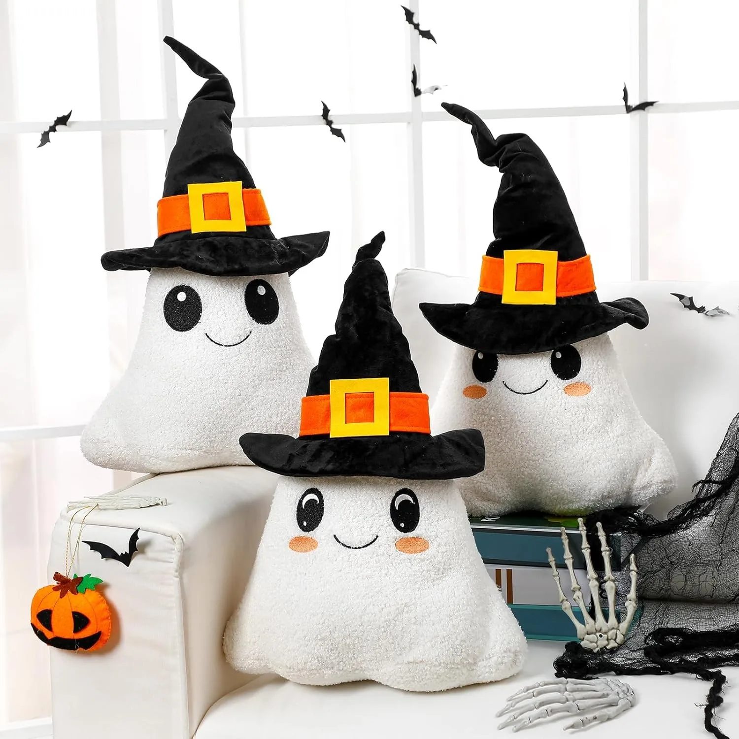 

3 Pcs Halloween Ghost Throw Pillows Ghost Shaped Decorative Pillow Halloween Party Decoration Spooky Stuffed Cushion Gifts for C