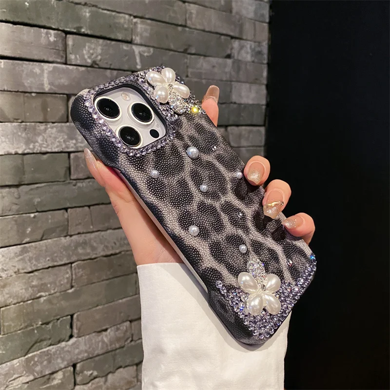 

High-end luxury leopard print Animal pu leather Flash diamond Pearl case Iphone 16 15 14 11 12 13 Pro Max over bottom case