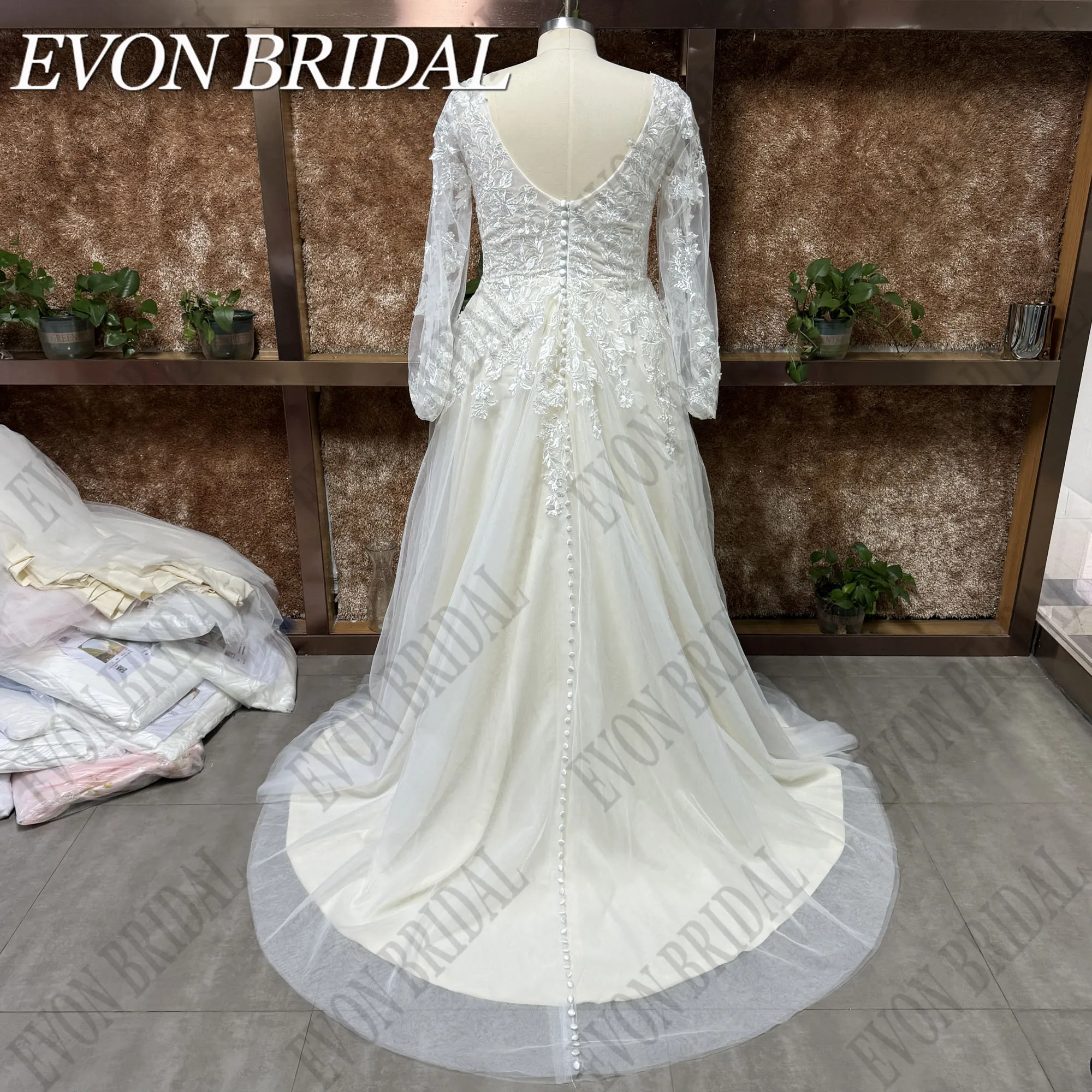 EVON BRIDAL Wedding Dress Plus Size Woman V-Neck Puff Sleeves Applique A-Line Backless Light Champagne Lace Elegant Bride Gowns