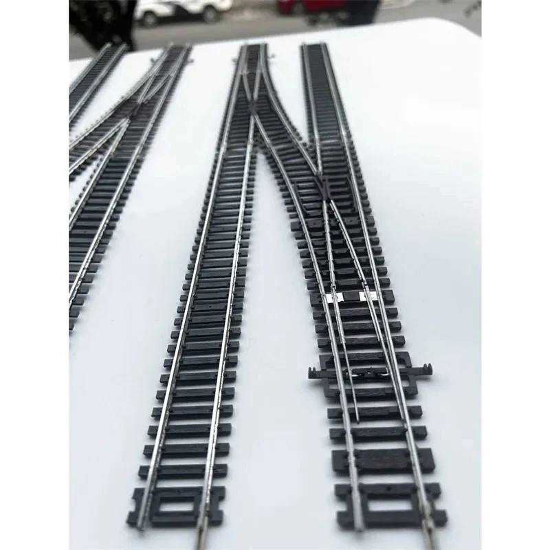 1/87 HO Scale Train Track Model Railway Track Switch Accessories Sand Table Landscape Rail Connection Train Model Steering