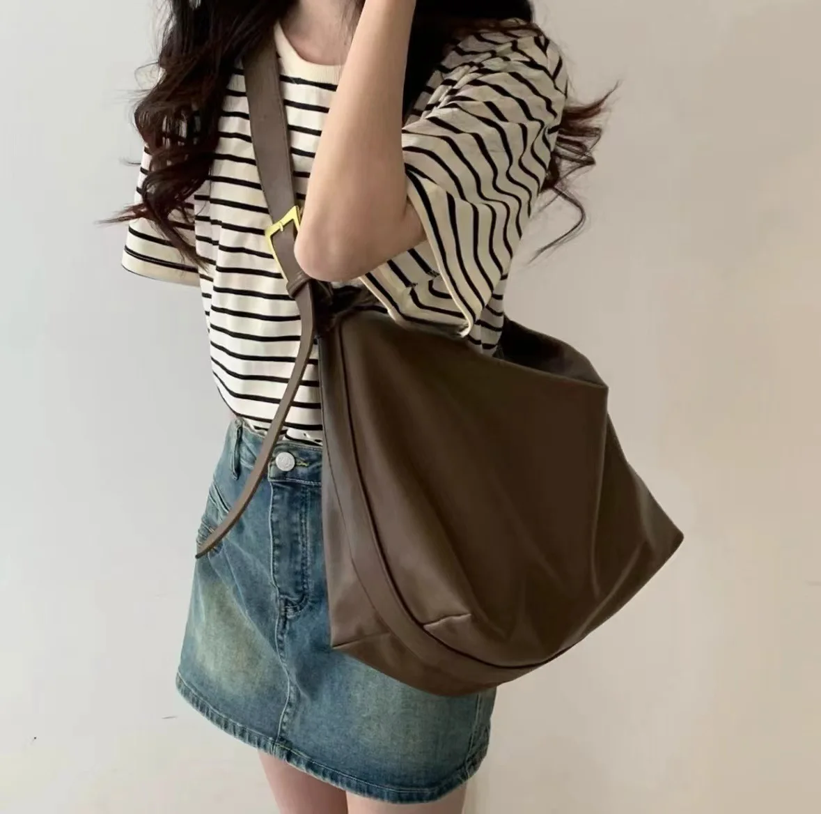 

Sling Bag Women Handbag Fashion Crossbody Bags Vintage Underarm Bag Square Satchel Side Pocket Soft Pu Shoulder Sac High Quality