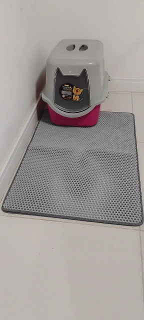 Alfombrilla impermeable para gato color gris de gran calidad