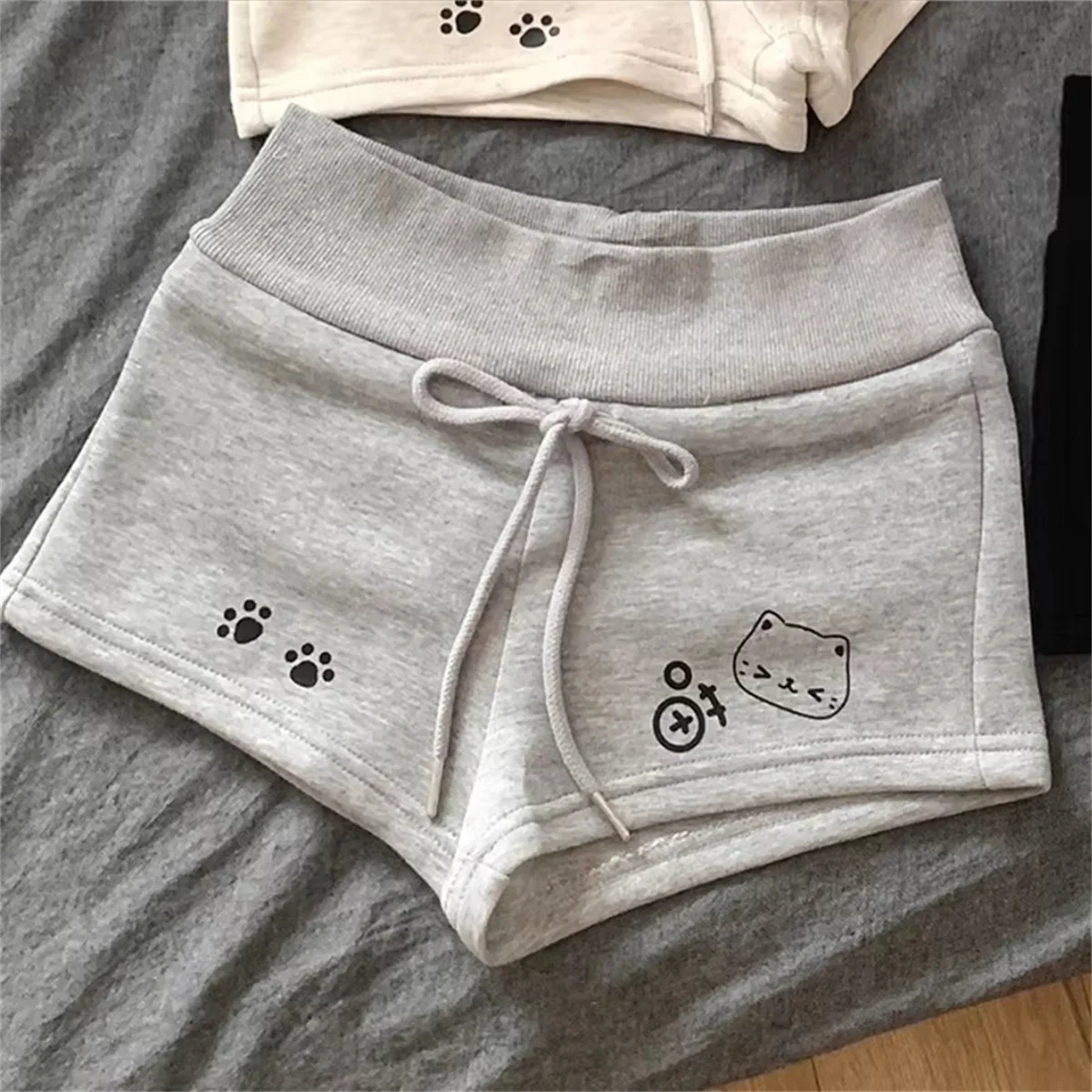 Damen-Shorts mit Kawaii-Bär-Aufdruck, japanischer süßer Sommer-Casual-Harajuku-Stil, elastische Taille, Damenhose, modische Shorts für Damen, Y2K – Detail 1