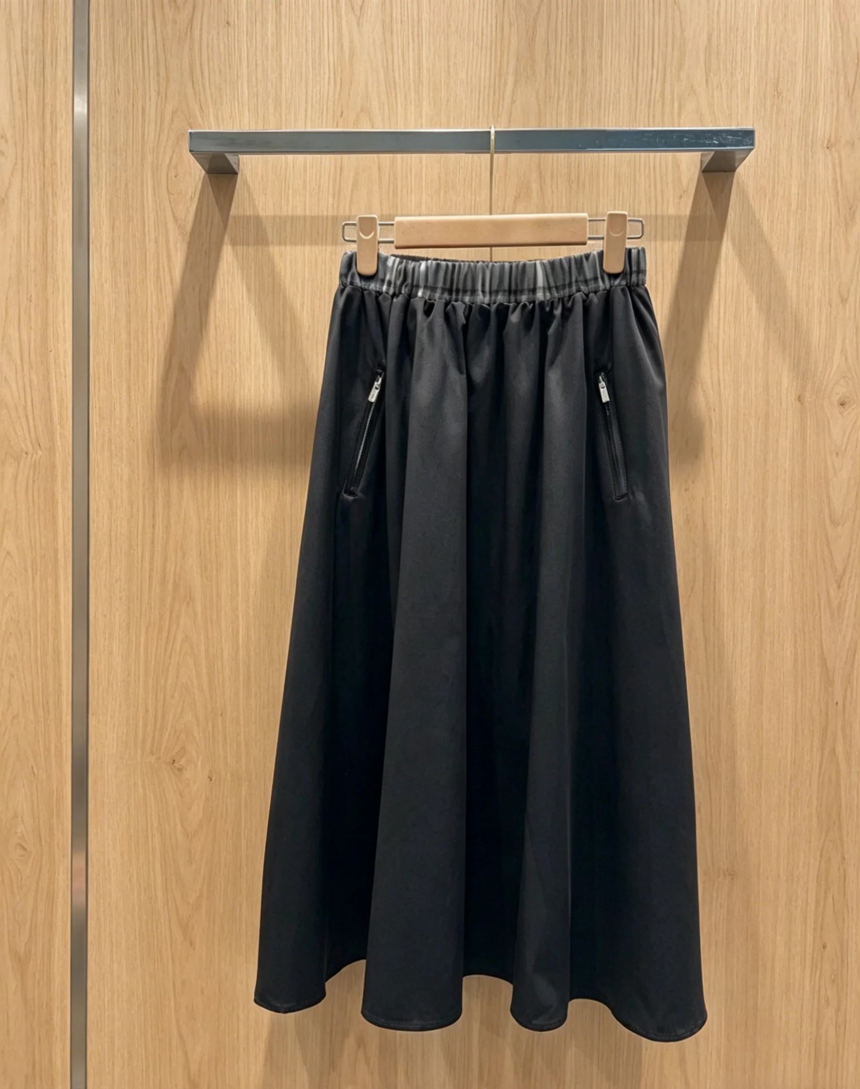 2026 New Style Womens Black Short Sleeve and Mid Length Skirt Sizes M L Casual Fashion Comfortable Code 017