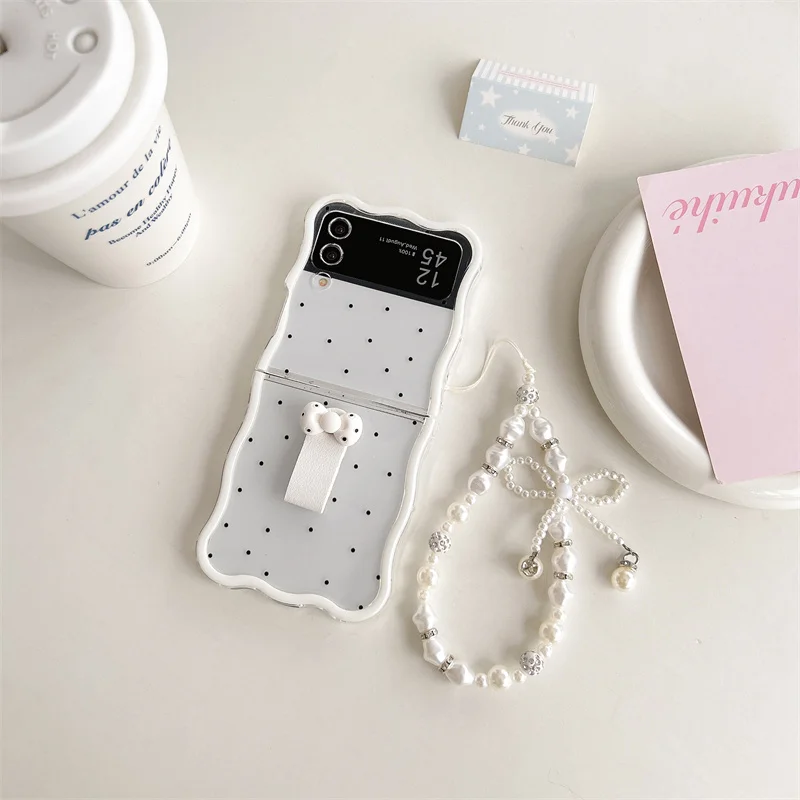 

Korean-style three-dimensional bow ring buckle dot for Samsung zflip 3 4 5 6 new folding screen anti fall case