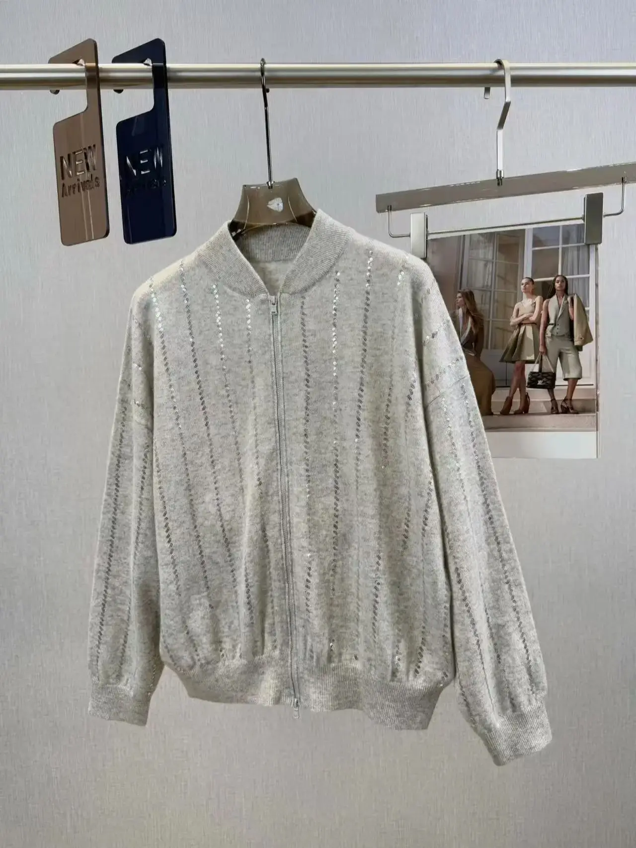 

Осенне-зимний женский изысканный кардиган на молнии с блестками и украшением