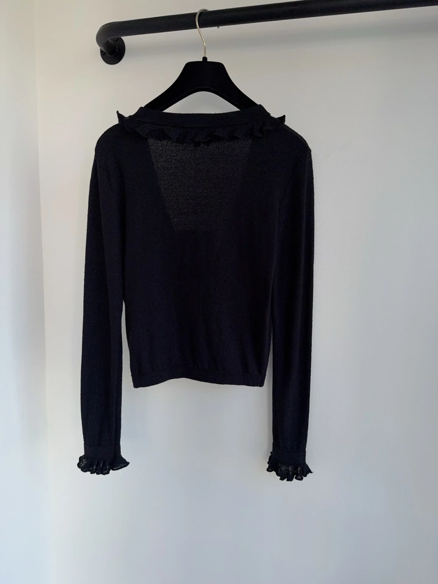 

High Quality Spring And Summer Women's Casual Fashion Solid Buttons V-neck Knitting Slim Thin Cardigan JQ121