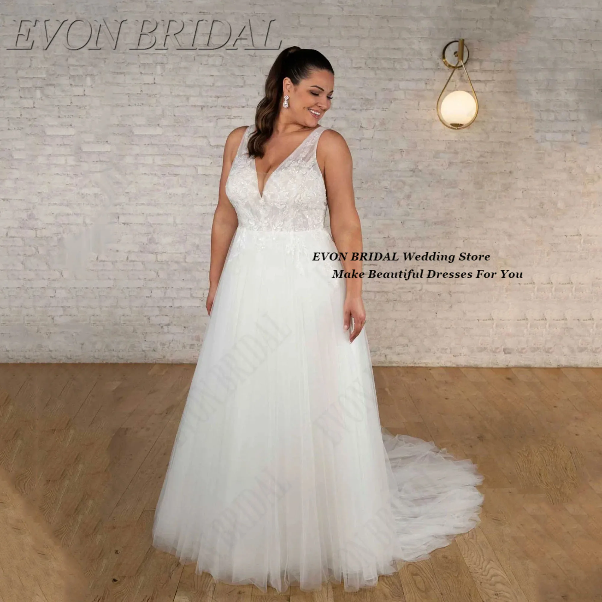

Lace Plus Size Bride Dresses A Line Sleeveless Classic Bride Gowns Backless Appliques Wedding Dresses EVON BRIDAL Customized