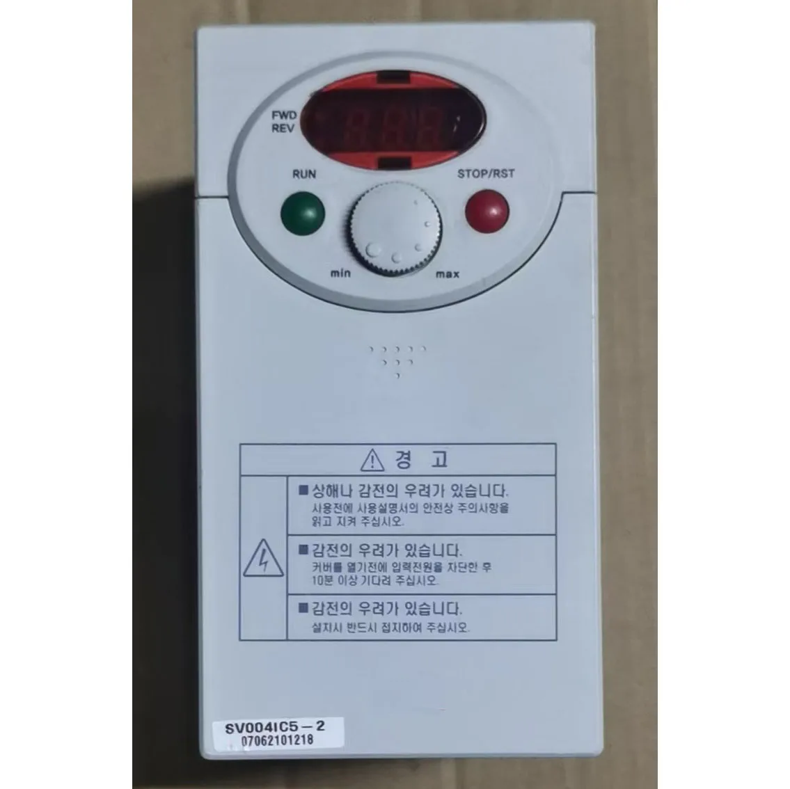 SV004iC5-2 Inverter used in good condition