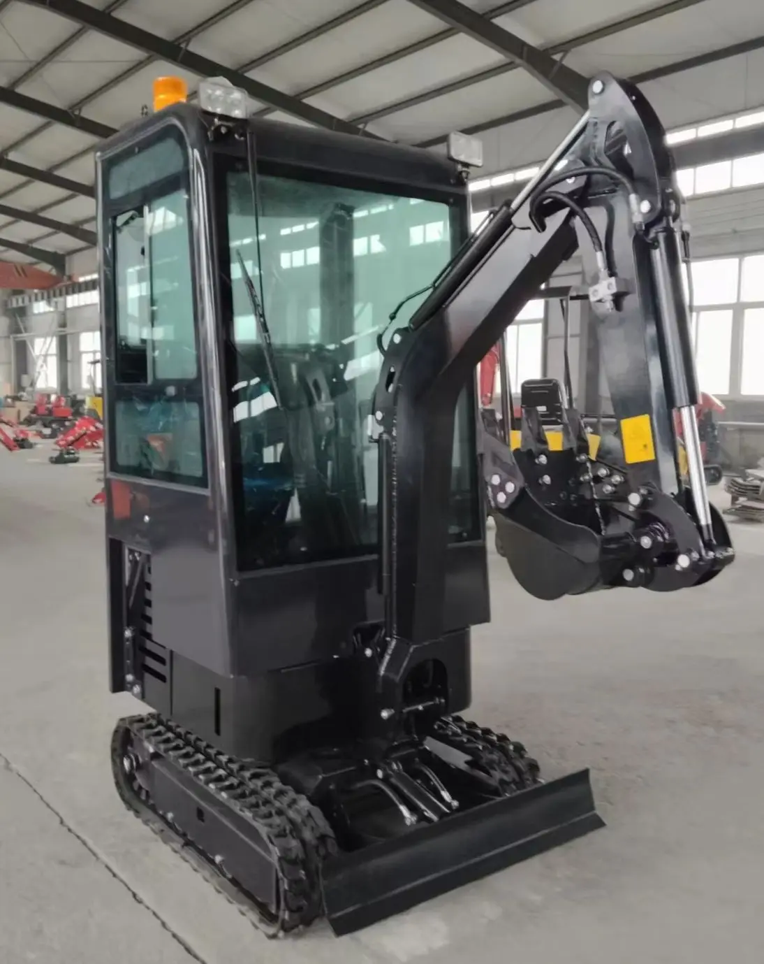 Euro 5 High Quality Diesel Excavator Hot Sale 1.2 Ton Small Rubber Crawler Bagging Machine 1200 KG Home Mini Digger Customized