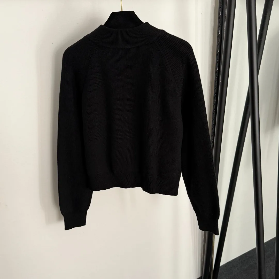 

2025 мужской и женский осенне-зимний новый вязаный кардиган с длинными рукавами и вышивкой крестиком и цветочной вышивкой, куртка на молнии