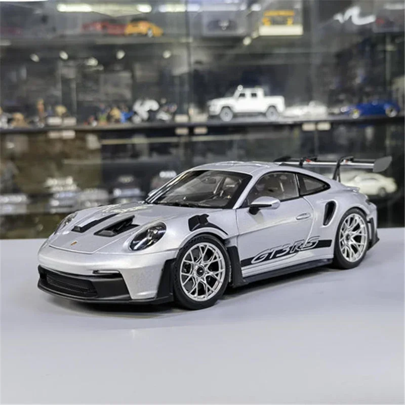 1:36 Porsche 911 992 GT3 RS modèle de voiture de course en alliage moulé sous pression en métal voiture de sport véhicules modèle Simulation Collection enfants cadeau