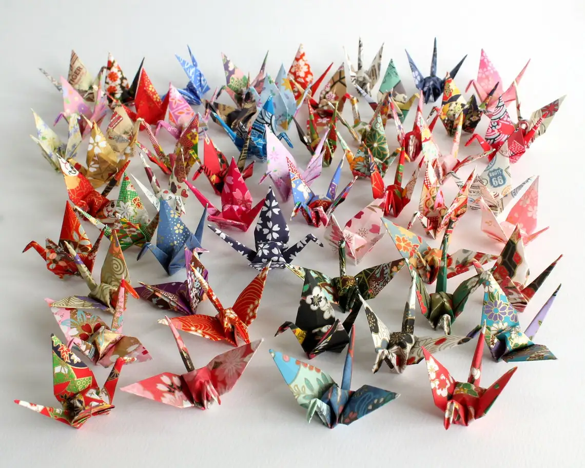 50PCS or 100PCS Wholesale Folded Origami Washi Paper Cranes Premade Bird DIY Handmade Mother\'s Day Home Party Decorations