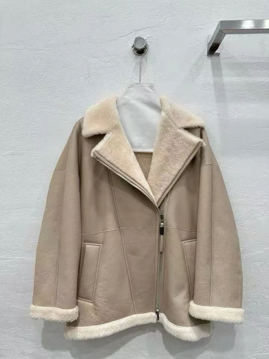 เสื้อแจ็คเก็ตขนแกะสไตล์คลาสสิกคุณภาพสูงสำหรับผู้หญิง