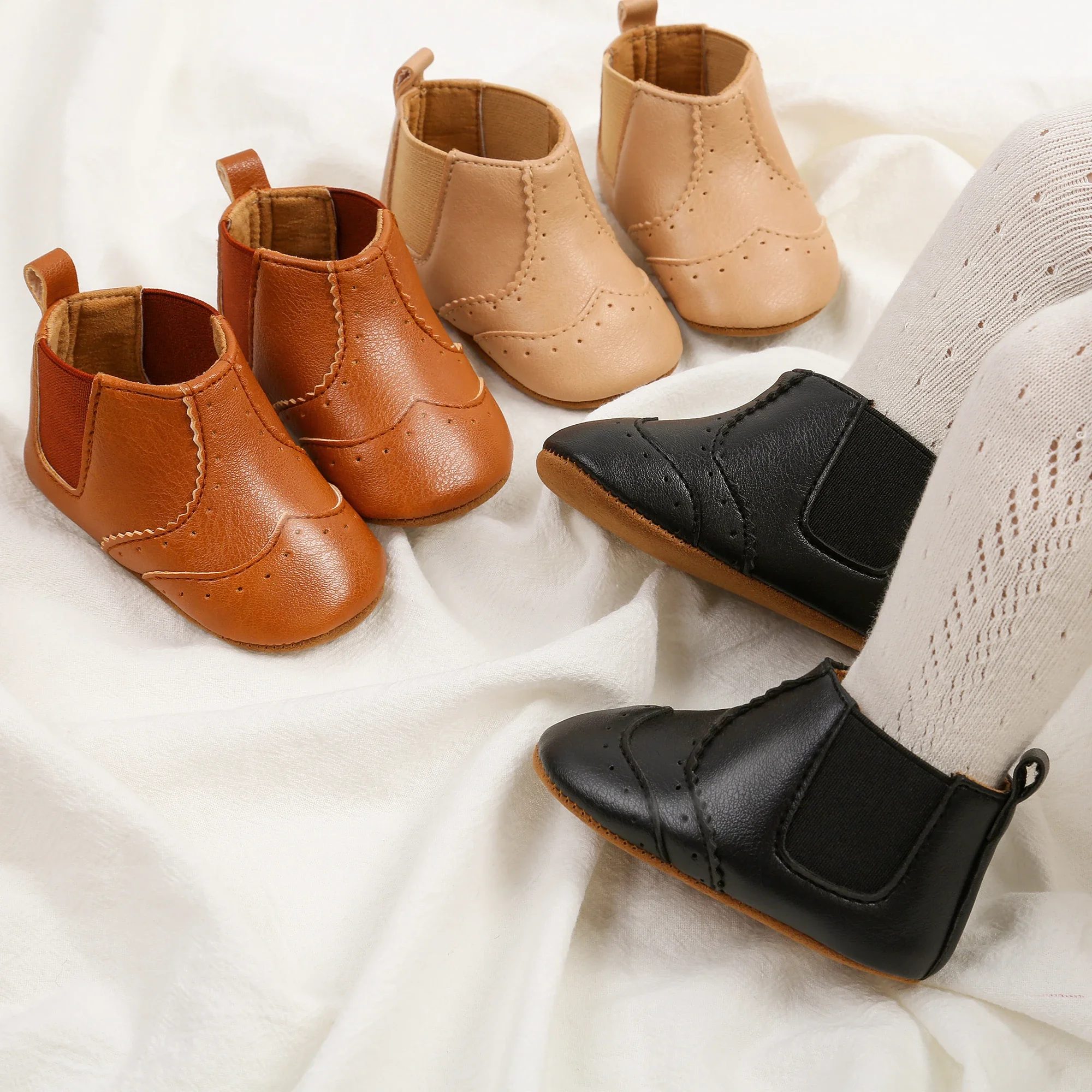 Bottines Vintage à semelle antidérapante pour bébé, chaussures chaudes d'hiver pour bébés garçons et filles, chaussons de neige pour premiers pas, chaussures pour nourrissons