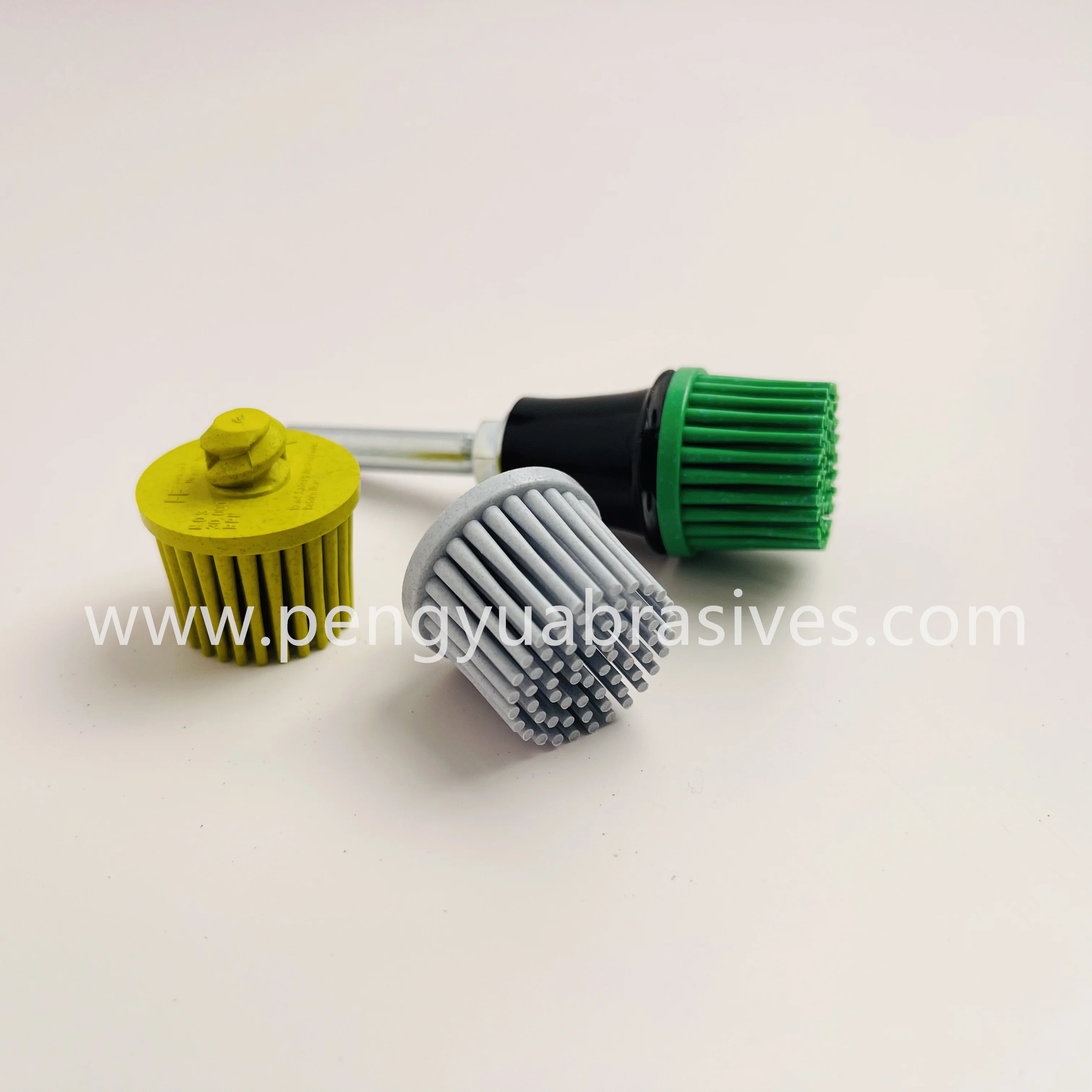 Хороший верхний 3-дюймовый диск с щетиной, зернистость 50 — удаление тяжелого материала и приготовление поверхности