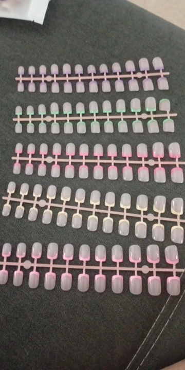 120/240Pcs French Short Square False Nails 12-Sizes Full Cover Press On Nail Glossy French Fake Fingertips for Women DIY Nails & photo review
