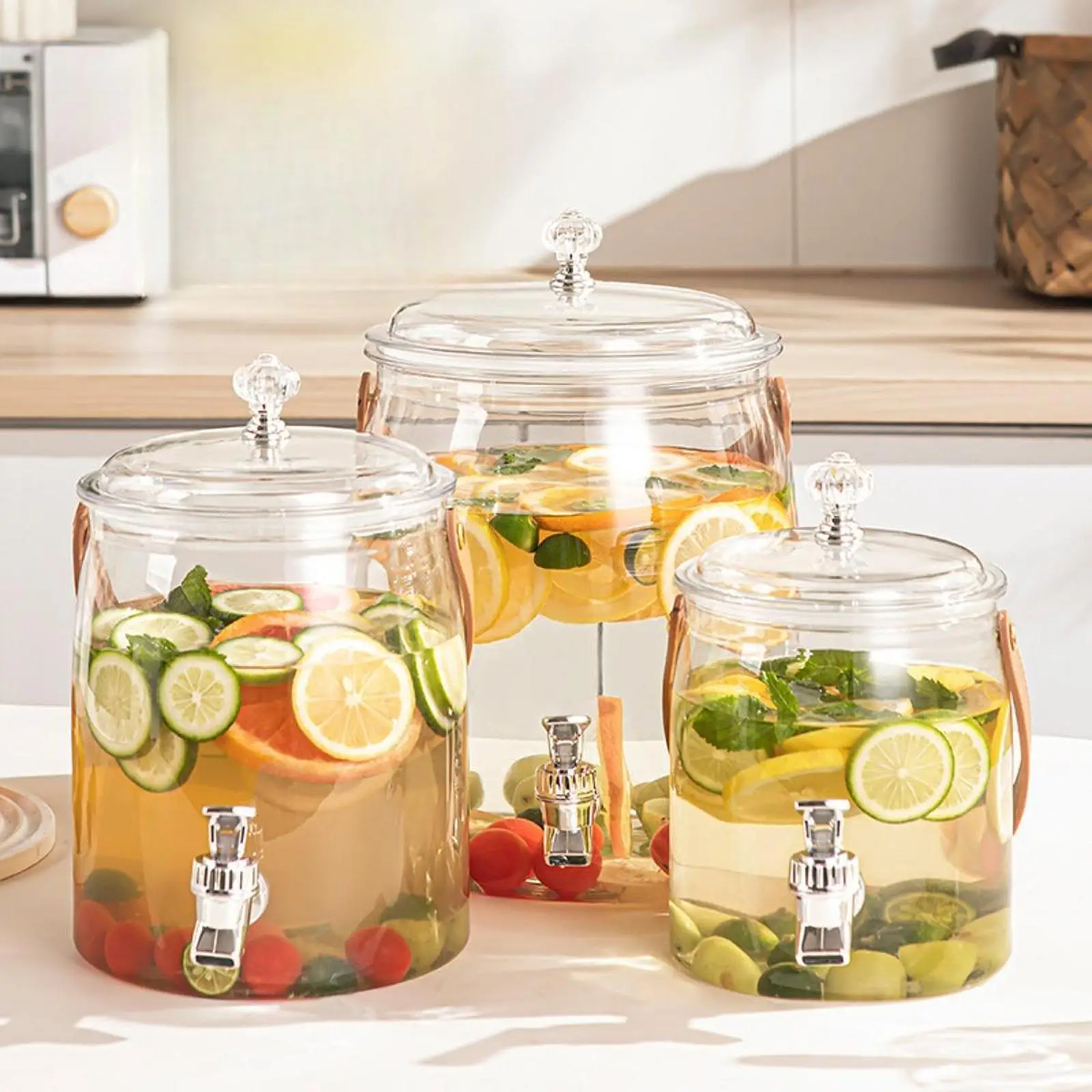 موزع مشروبات الثلاجة المحمول مع صنبور إبريق الماء البارد وخدمة المشروبات المثلجة لشريط المنزل ونظام تصفية المياه