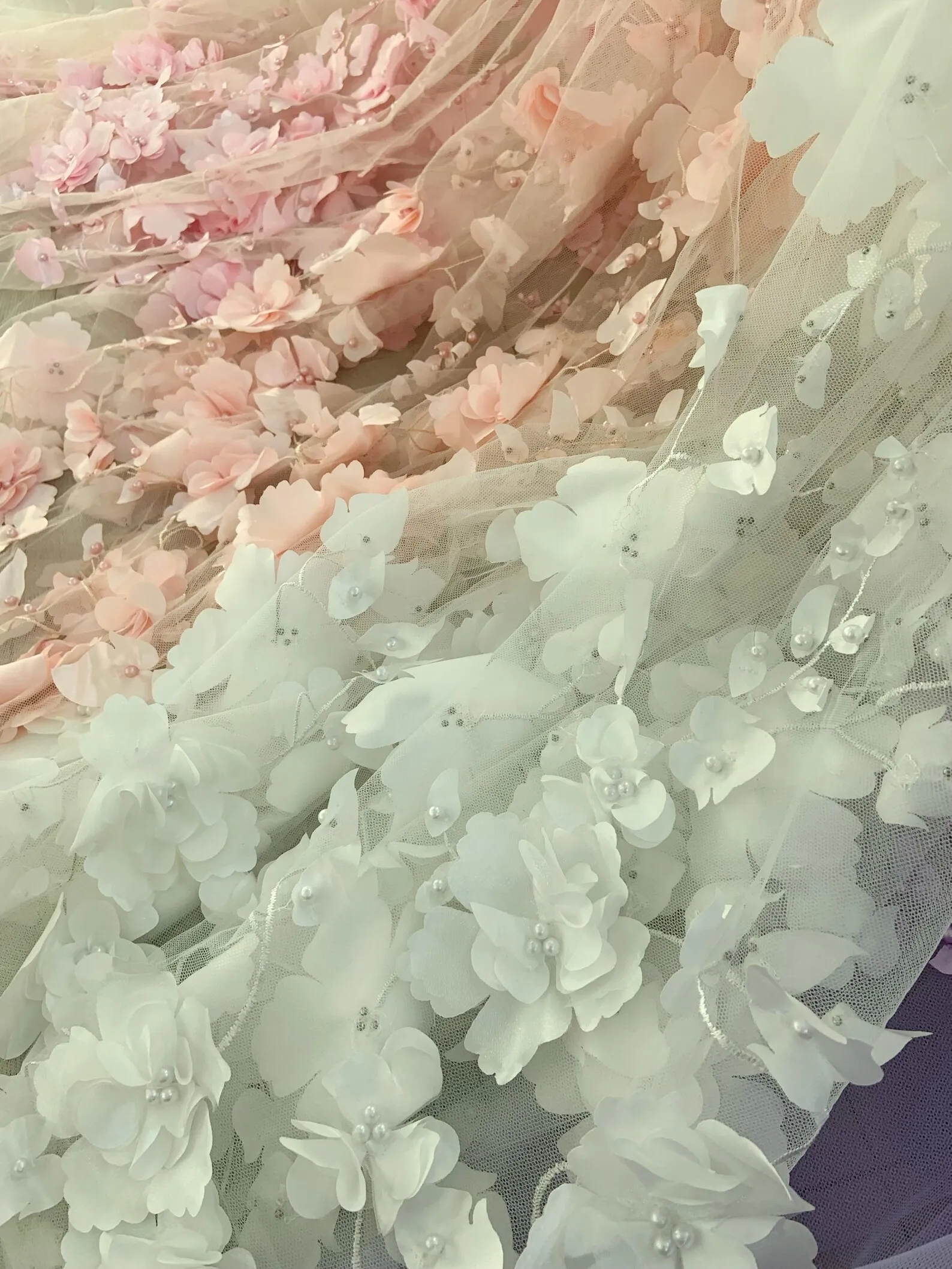 

1 Yard Off White Beaded Fabric With 3d Floral Tulle Fabric With 3d Flowers For Ball Gowns, Dress, Costumes
