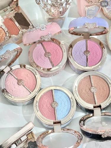 Imagen 2 del producto Flower Knows Colorete Dúo Mariposa Nube Resistente al Agua Larga Duración Alta Pigmentación Iluminador Brillo Natural Maquillaje Vegano