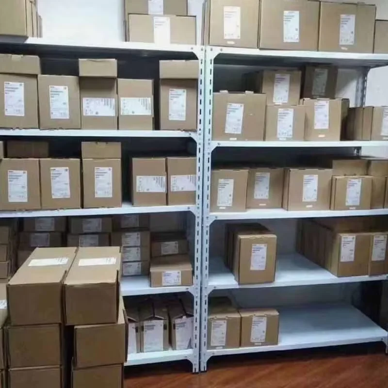 6ES7222-1BH32-0XB0 6ES7 222-1BH32-0XB0 S7-1200 SM 1222 يمكن توفير المؤسسات المهنية الأصلية الجديدة للاختبار