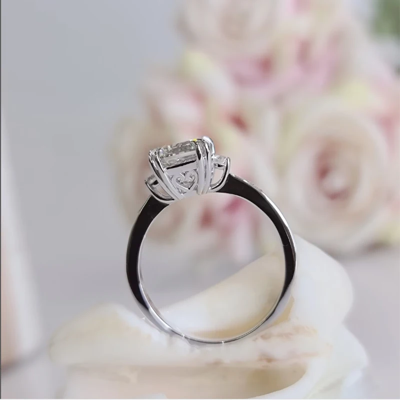 Emerald Cut 2.5 Carat  Diamond Ring CVD Lab Grown Diamond Ring 14K White Gold Engagement &Wedding Band For Woman IGI