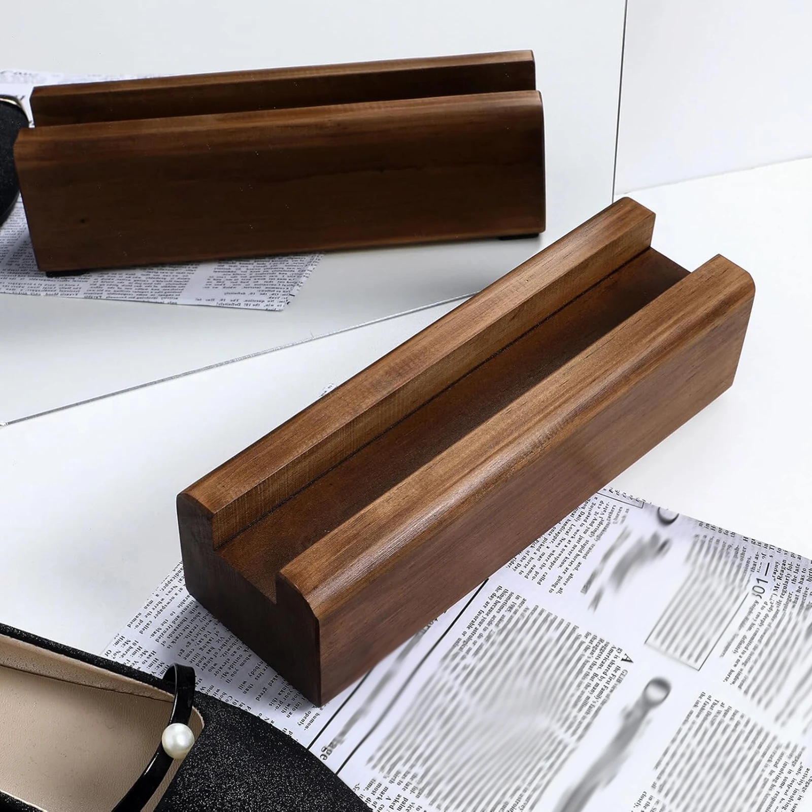 Full-length Mirror Stand Display Mount Non-slip Solid Base for Bathroom Living Room Space-Saving Design Suitable for Home Hotel