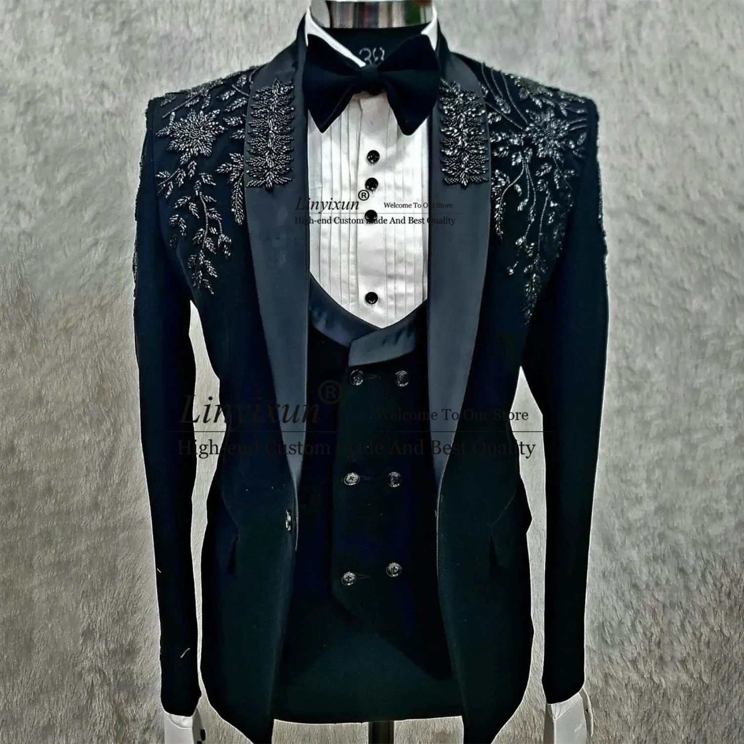 

Black Embroidery Beaded Men Suits Luxury Shawl Lapel Groom Wedding Tuxedos 3 Pieces Sets Prom Blazers Slim Fit Costume Homme