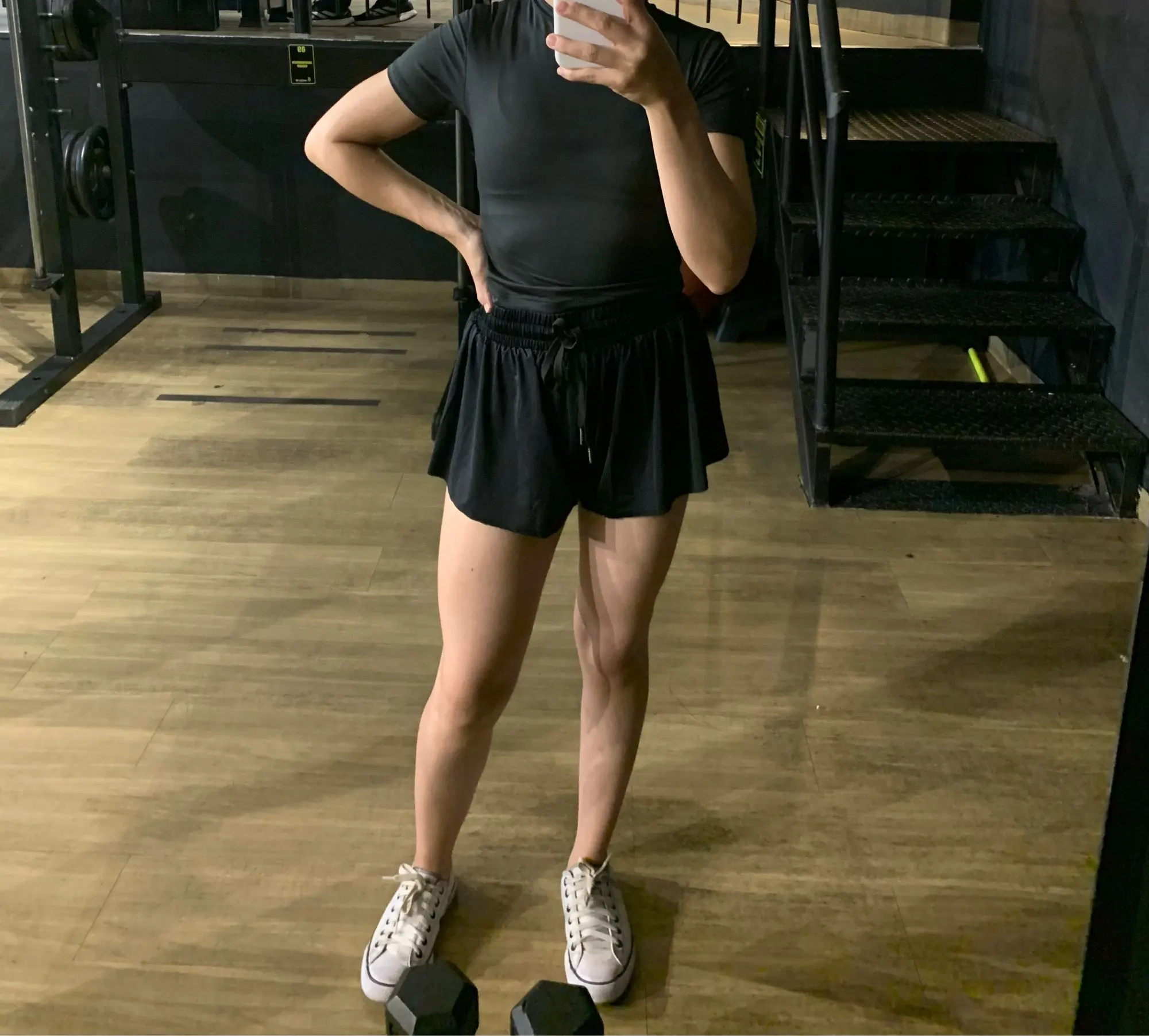 Foto de una compradora con Falda Pantalón Match