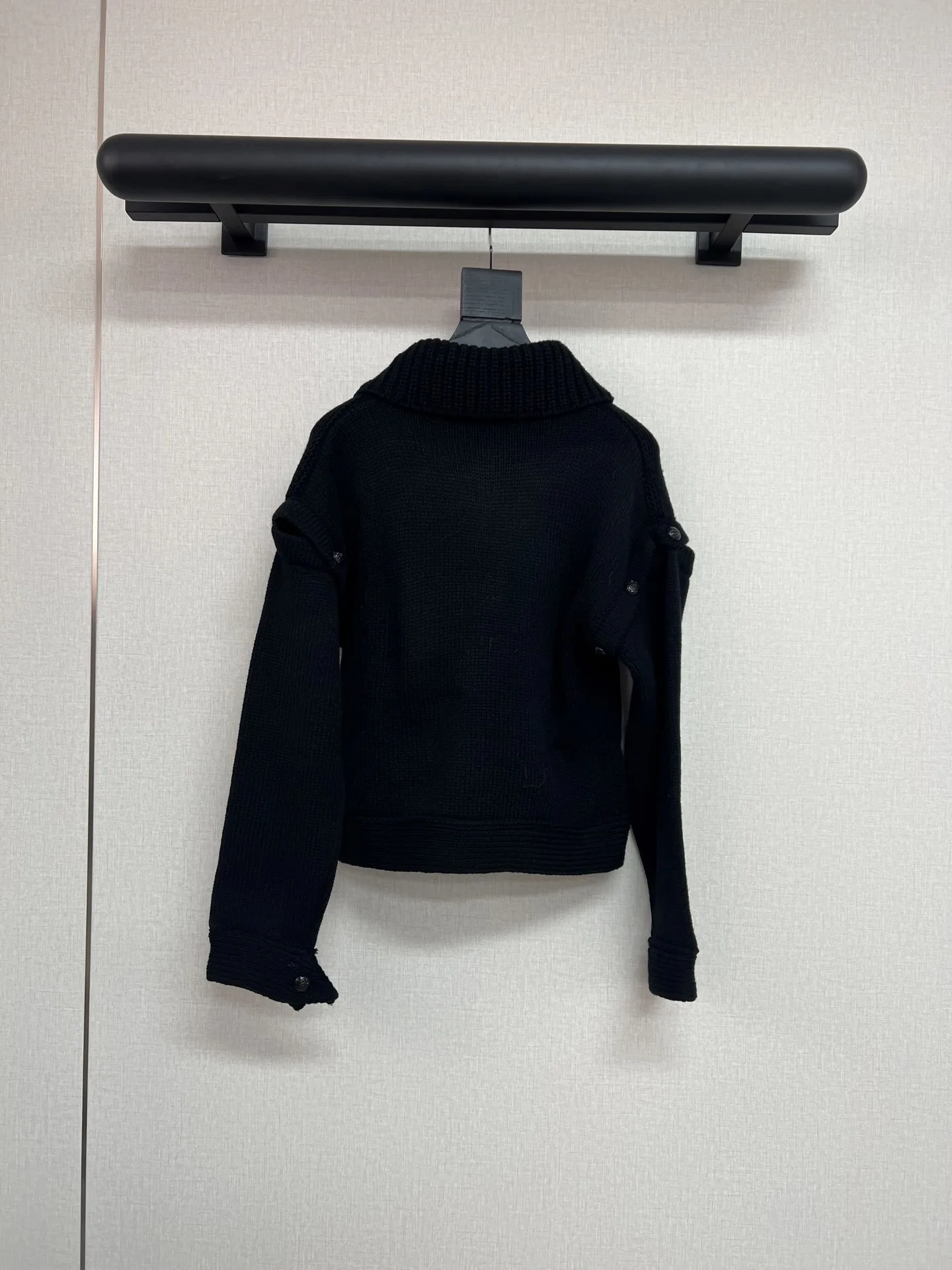 

Черный свитер с воротником, кардиган, женский новый 20225, корейский ленивый стиль, толстое пальто, дизайн, топ