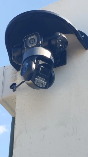 V380 Pro WiFi IP Camera Outdoor 12MP 6K Triple Lenses Triple Screens Security Video Monitor Night Vision Waterproof CCTV Cameras photo review