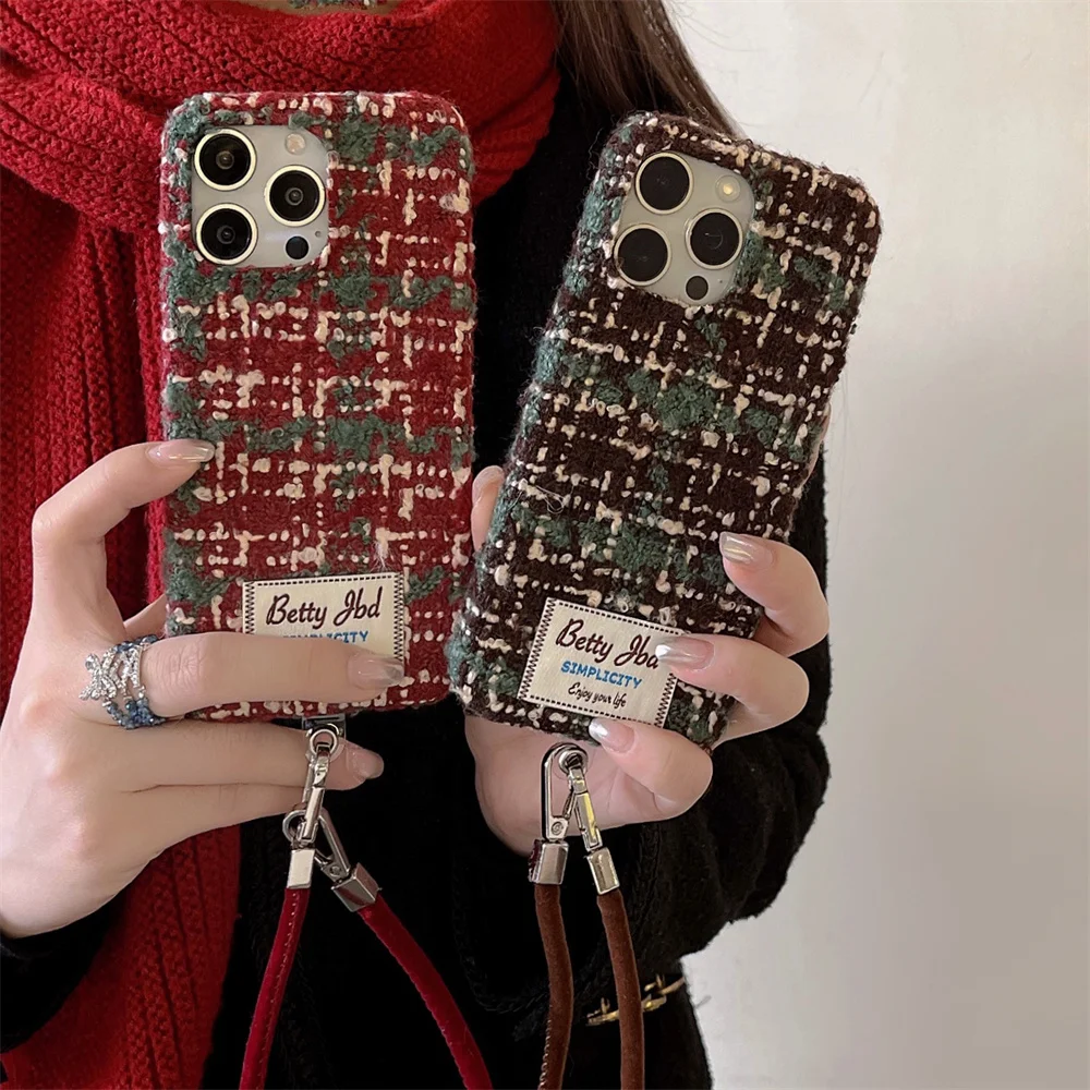 

Cute Christmas red green plush phone case for iPhone 17 Pro Max 13 14 16 Pro 15 Fundas Cute Warm with Lanyard Protective Cover
