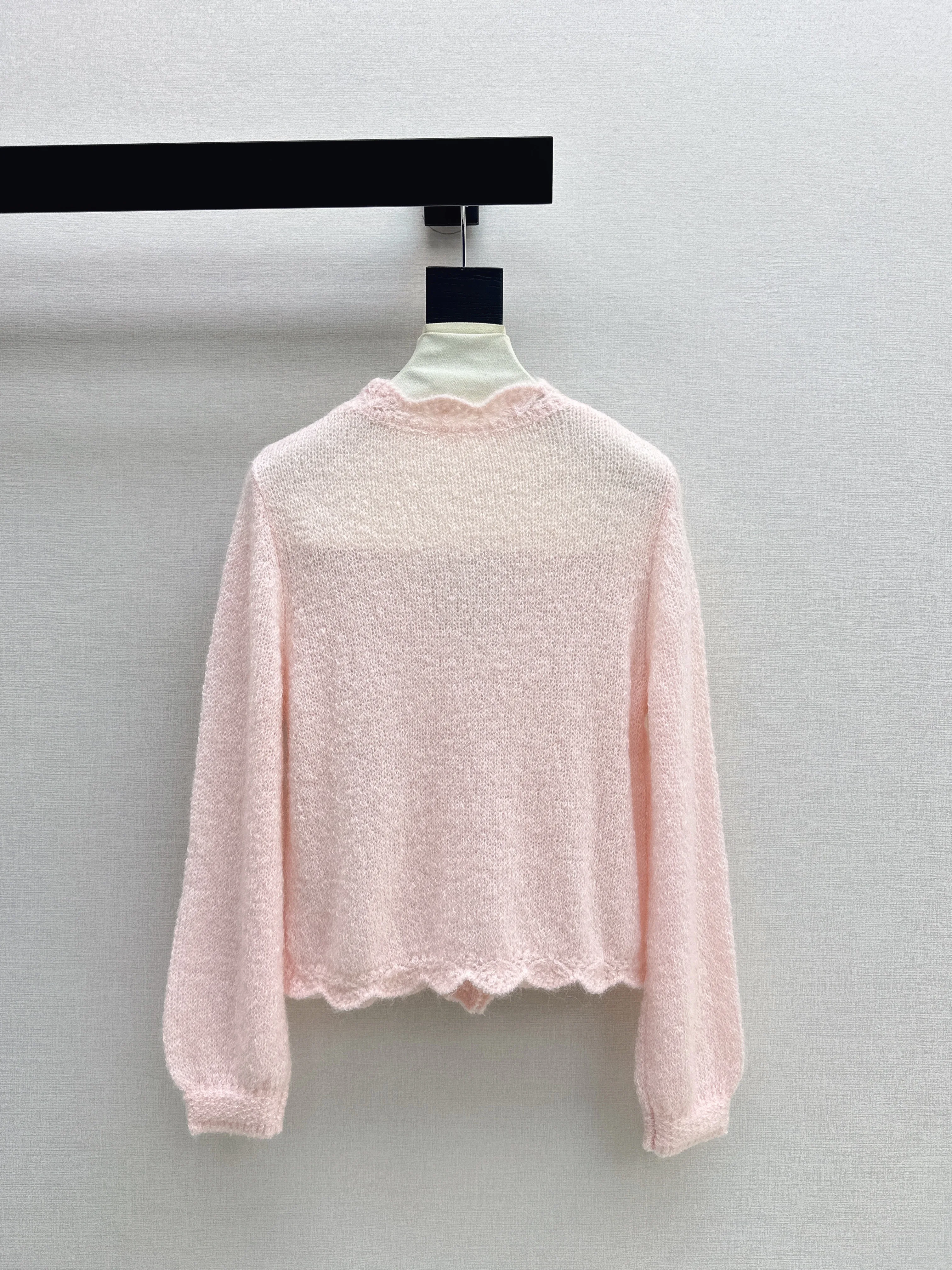 

Новинка Весна/Лето 2026: Повседневный вязаный кардиган с длинными рукавами в ретро-стиле — незаменимая вещь для нежной и милой девушки