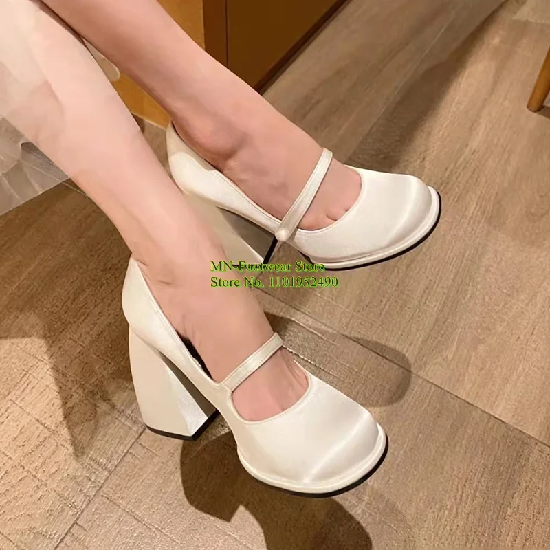 2022 New Women Shoes Round Toe Mary Jane Shoes Chunky Heel Black White Pink platform High Heels Retro Pumps Party Shoes Size 39