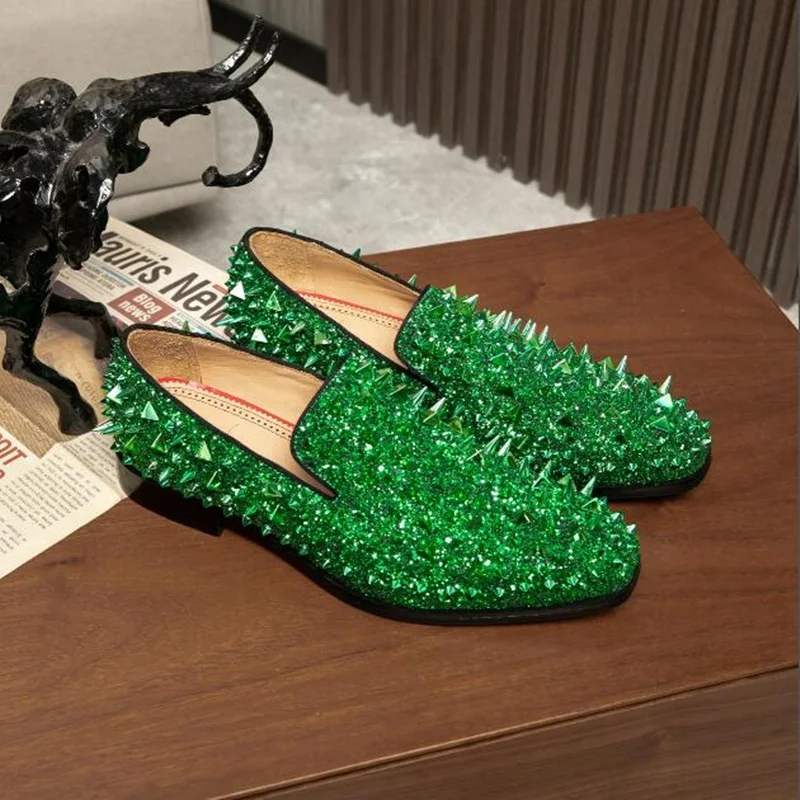 Designer Gold Studded Loafers Shoes Men Luxury Glitter Crystal Spikes Flat Men's Formal Shoes